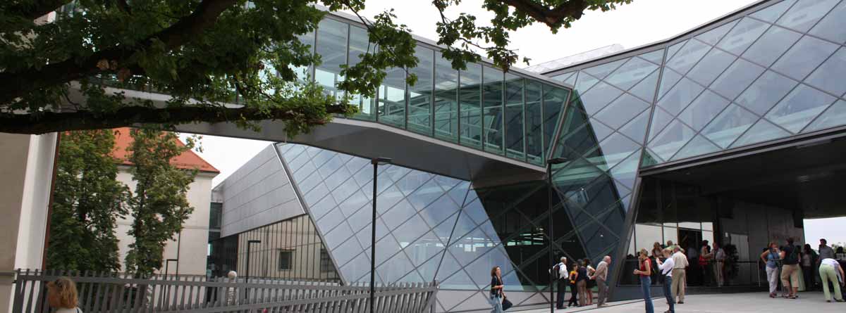 Museum Castle, Linz / Compriband-A